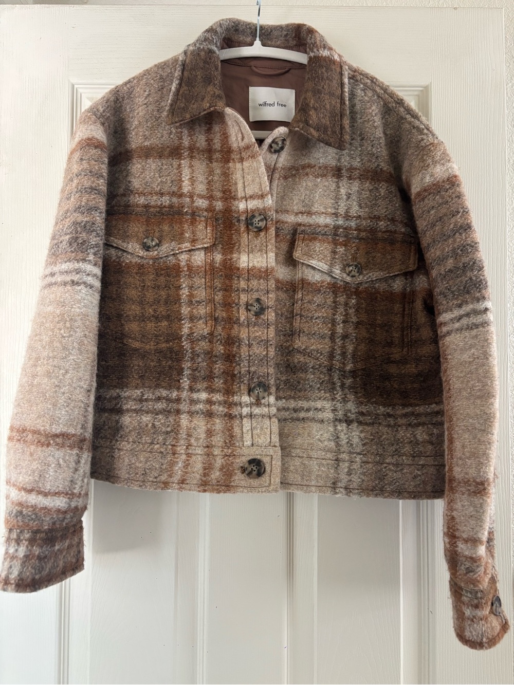 Wilfred Free The Ganna Cropped Shirt Jacket Brown & Cream